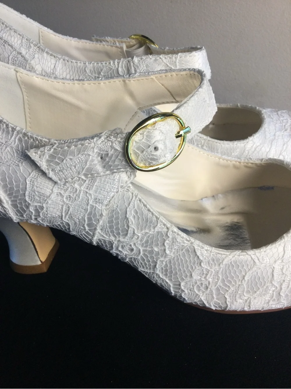 JiaJia elegant white